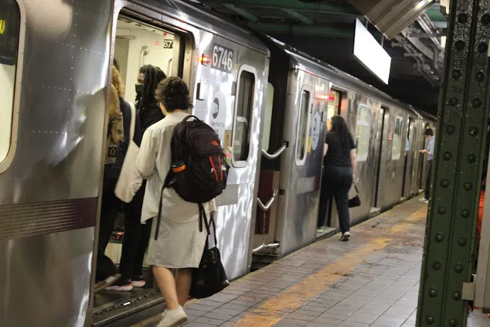 Subway station Picture 1