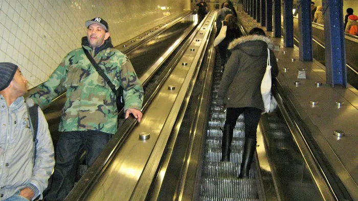 Subway station Picture 3