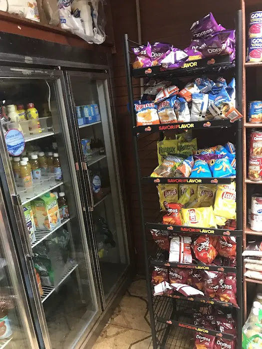 Crown Heights Golden Deli Picture 7