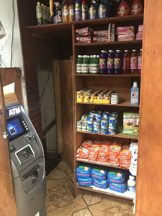 Crown Heights Golden Deli Picture 9