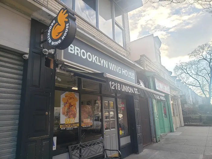 Brooklyn Wing House Picture 6