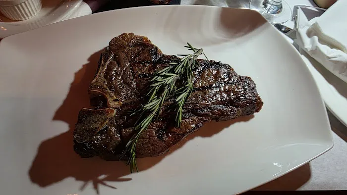 Patrick Steakhouse Picture 8