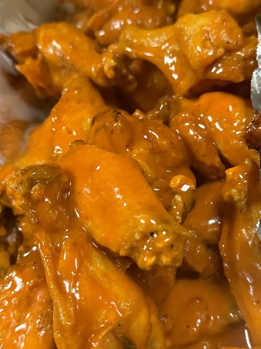 Crown Heights House of Wings Picture 2