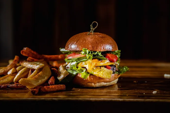 Gerizim Burger Factory Picture 7