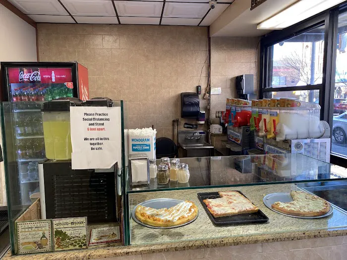 Sal & Paul's Pizzeria Picture 9