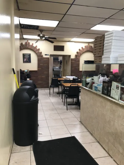 Sal & Paul's Pizzeria Picture 7
