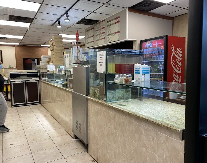 Sal & Paul's Pizzeria Picture 1