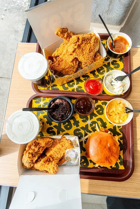 Tex's Chicken and Burgers Picture 4