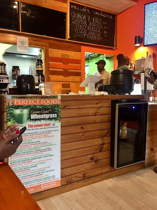 Blendzville Cafe Picture 10