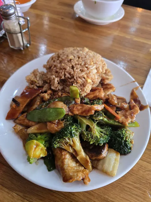Szechuan Delight @ 7 Ave Picture 3