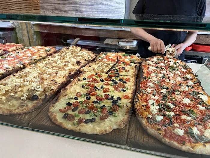 Numero 28 Pizzeria Picture 1