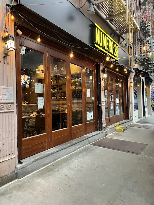 Numero 28 Pizzeria Picture 2