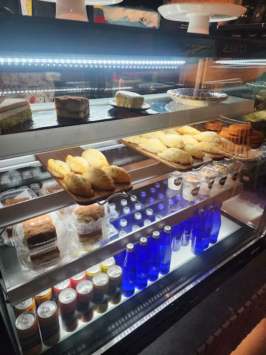 Cafe by the Girls Picture 1