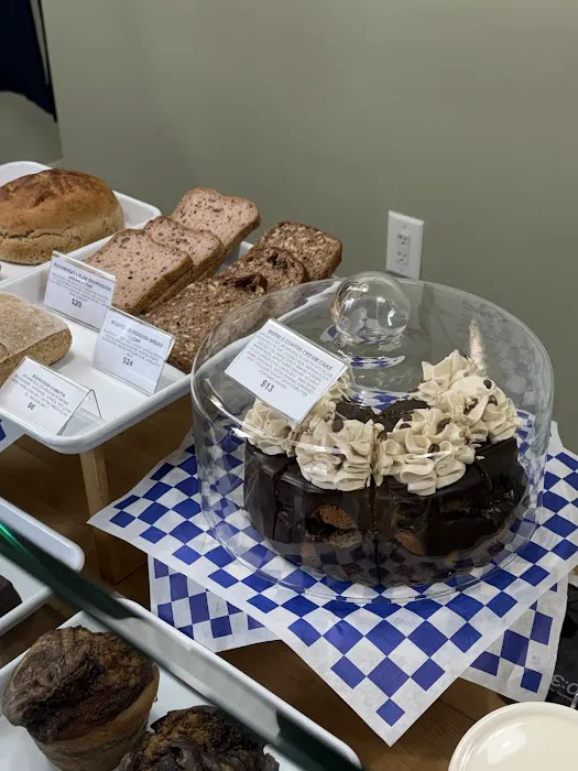 Sixteen Mill Bakeshop Picture 3