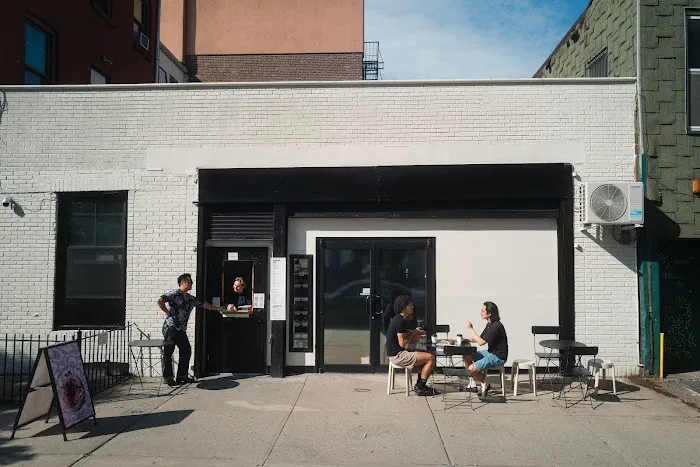 Sixteen Mill Bakeshop Picture 5