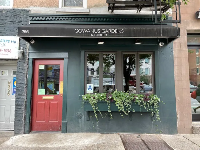 Gowanus Gardens Picture 2