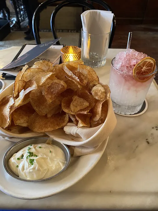 Clover Club Picture 9