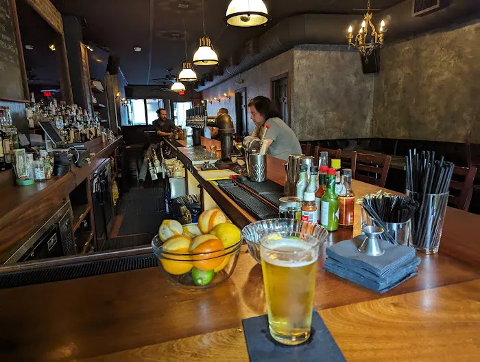 The Bar in Gowanus Picture 6