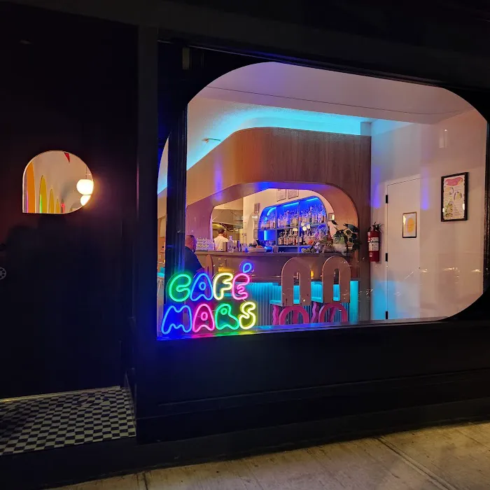 Café Mars Picture 6