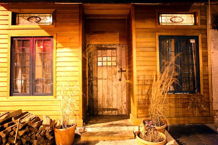 Black Mountain Wine House Picture 4