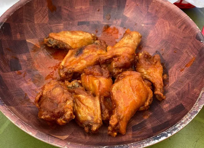 Wingbar Picture 5