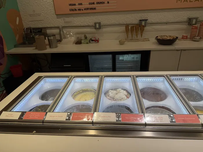 Malai Picture 7