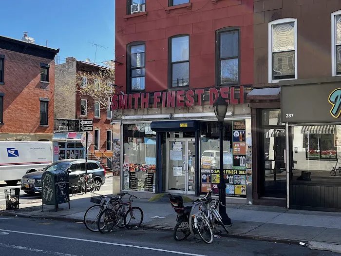 Smith Finest Deli Picture 2