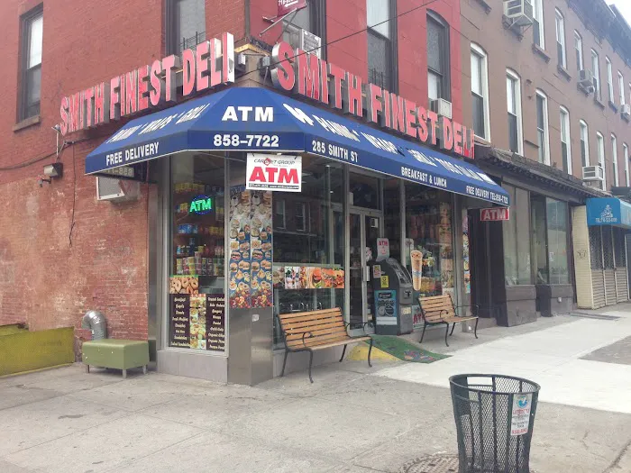 Smith Finest Deli Picture 10