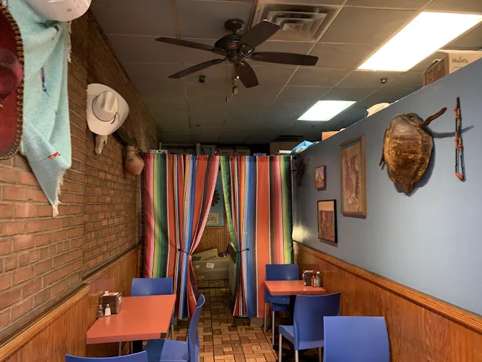 Buddy's Burrito & Taco Bar Picture 1