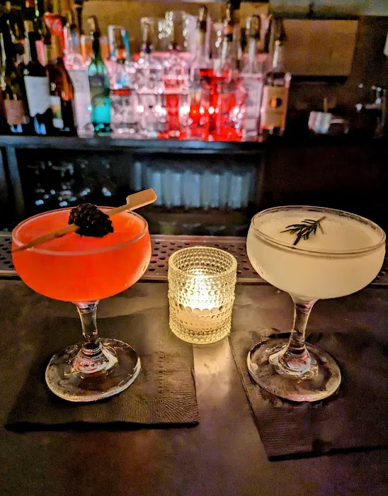 Congress Bar Picture 9