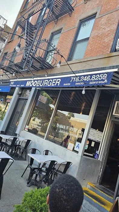 Mooburger Picture 10