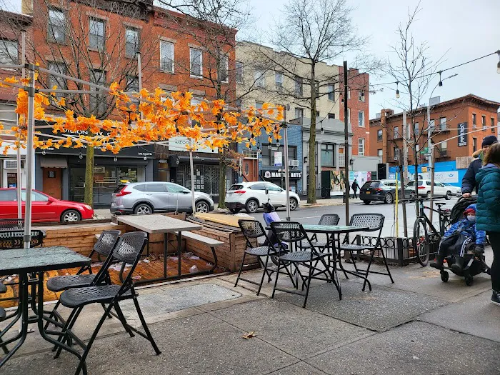 Cobble Hill Coffee Shop Picture 8