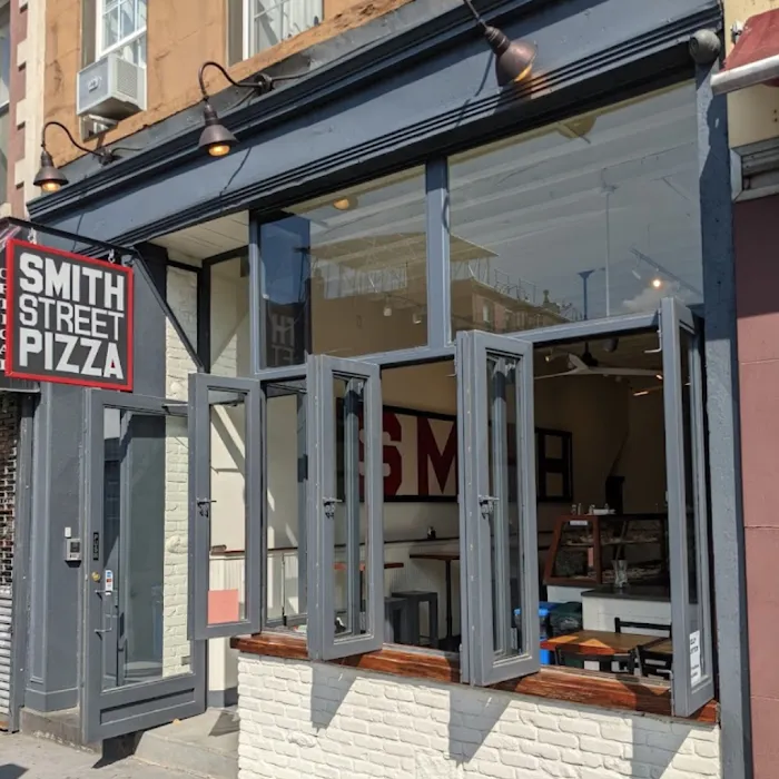 Smith Street Pizza Picture 7