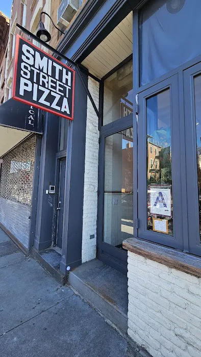 Smith Street Pizza Picture 9