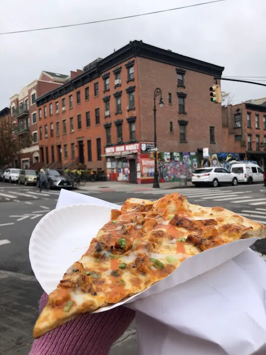 Smith Street Pizza Picture 4