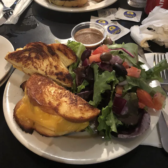 Bonnie's Grill Picture 9