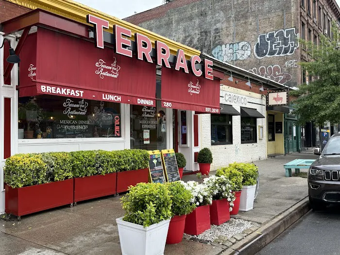 Terrace Restaurant & Bakery Picture 10
