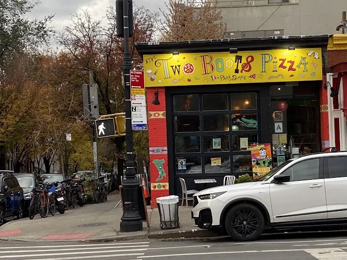 Two Boots Park Slope Picture 5