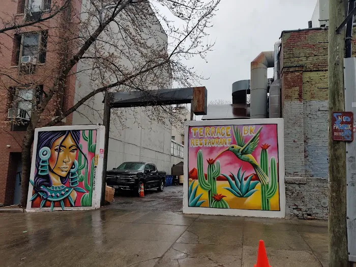 Two Boots Park Slope Picture 10