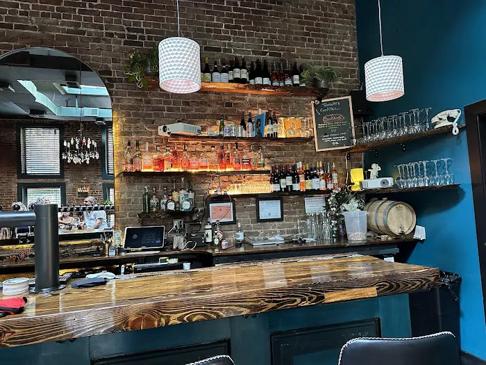 LoFI Bar Picture 3
