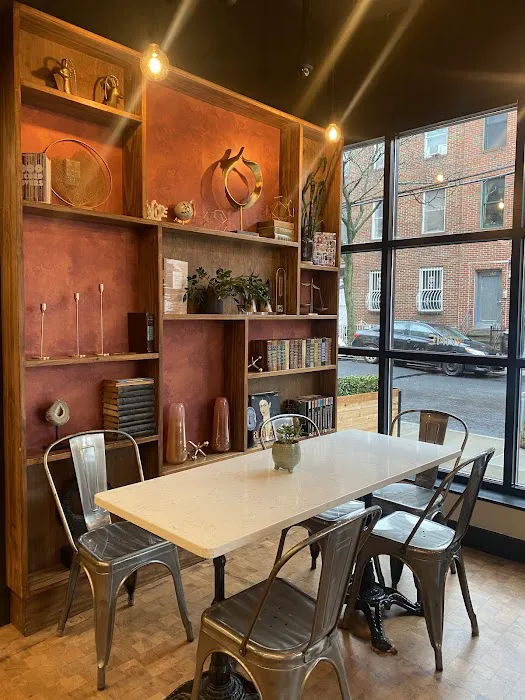 Bond St Coffee and Goods Picture 2