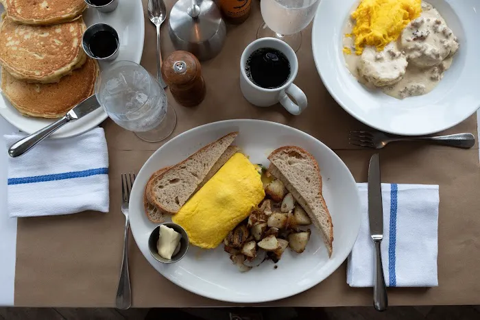 Stone Park Cafe Picture 5