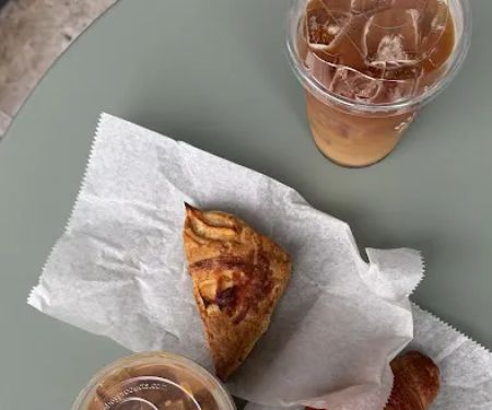 Hungry Ghost Coffee — 337 5th Ave.