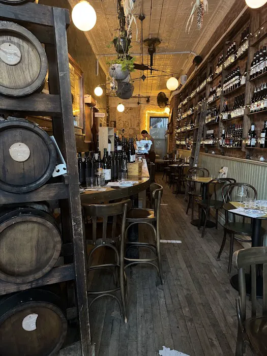 Terre| Pasta & Natural wine Picture 6