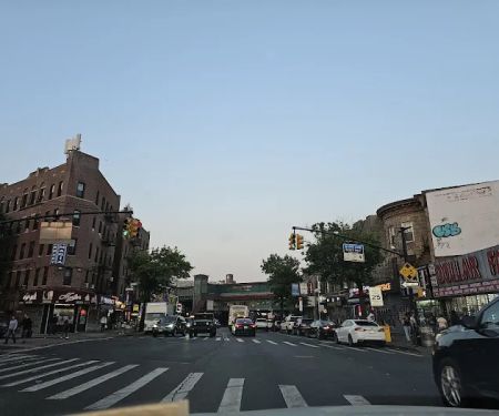 B & M Deli