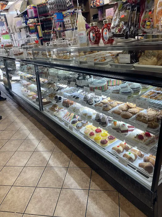 Morrone Pastry Shop & Cafe Picture 3