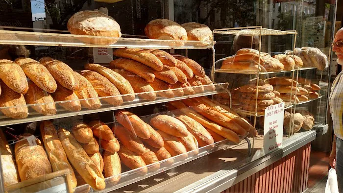 Addeo & Sons Bakery Picture 9