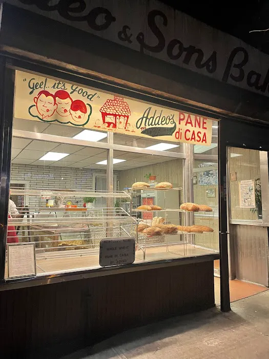 Addeo & Sons Bakery Picture 10