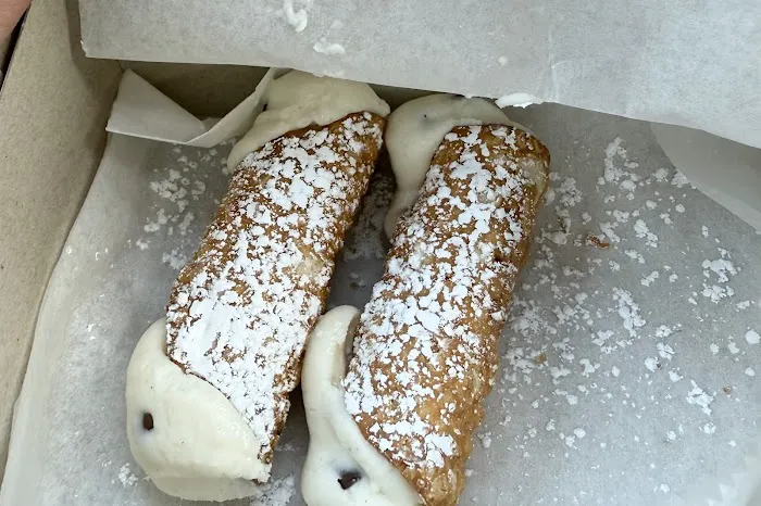 Madonia Bakery Picture 4