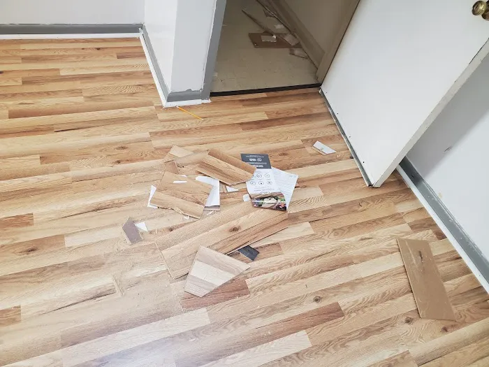 Lucky Coming Picture 6